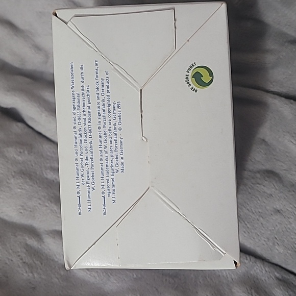 Little sweeper goebel Hummel 171 4/0 1986 with box & certificate of authenticity - Picture 9 of 15